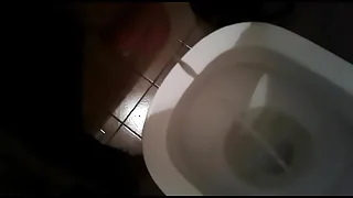 Pissing &lpar;meando&rpar;