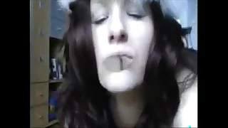 Slut takes titanic Dildo