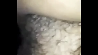 Gordinha peluda atacando outra vez