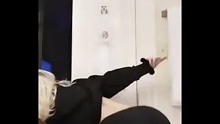 LOIRINHA REBOLANDO GOSTOSO