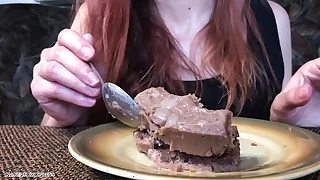 Cum Cake &semi;&rpar; Caden Jerks Off phiz a Slice and Aimee Eats It