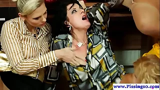 Pissing pussy babes slammed with gumshoe